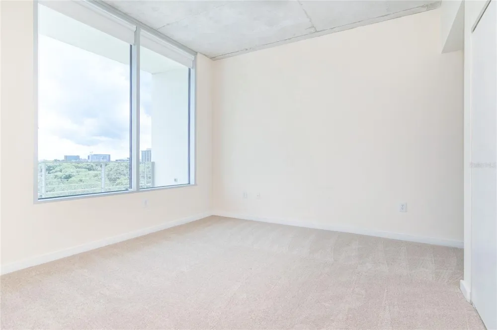 525 E JACKSON STREET #704 Orlando, FL 32801