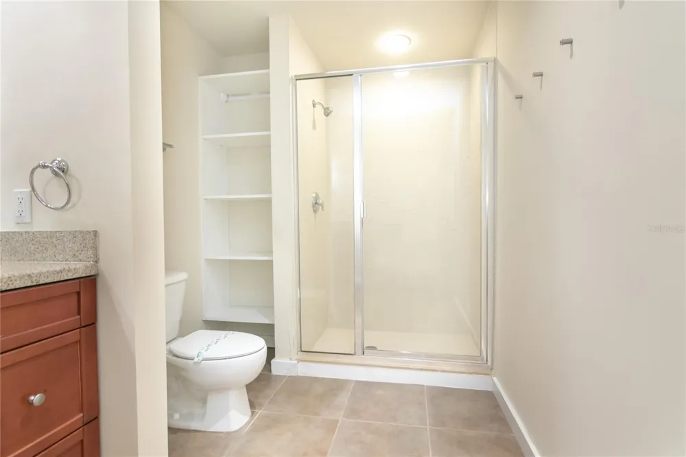 525 E JACKSON STREET #704 Orlando, FL 32801