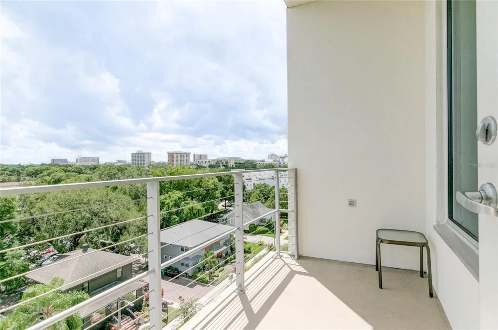 525 E JACKSON STREET #704 Orlando, FL 32801