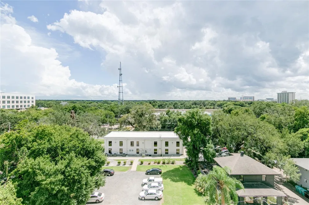 525 E JACKSON STREET #704 Orlando, FL 32801