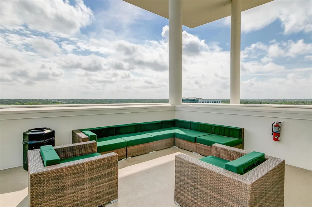 525 E JACKSON STREET #704 Orlando, FL 32801