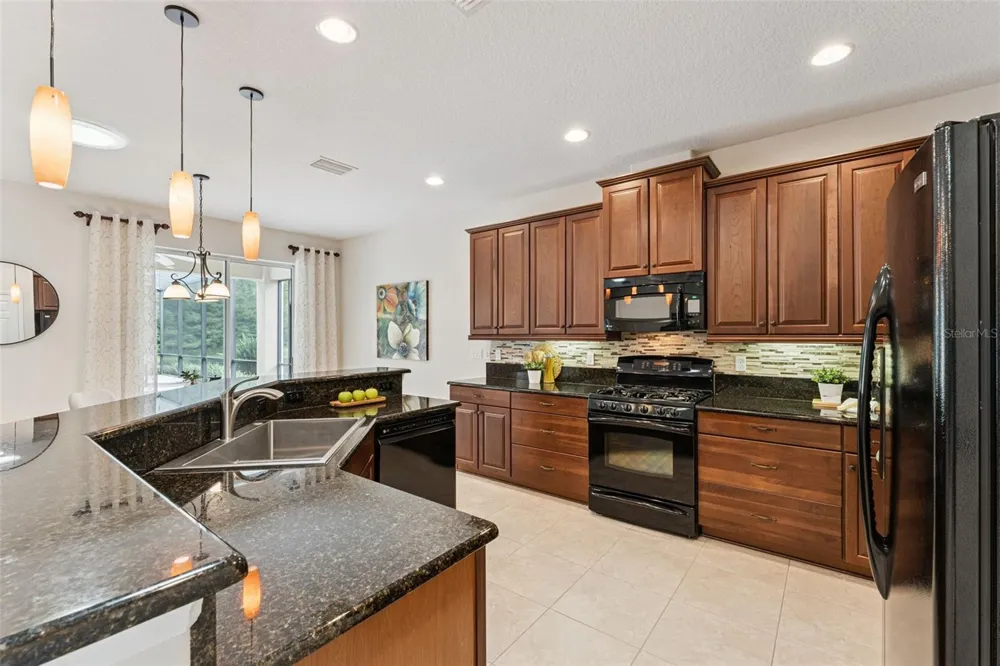 1110 HERON POINT WAY Deland, FL 32724