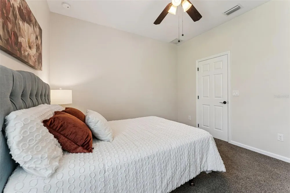 1110 HERON POINT WAY Deland, FL 32724