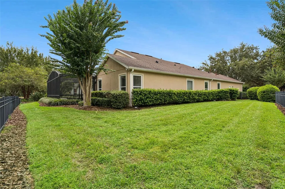 1110 HERON POINT WAY Deland, FL 32724