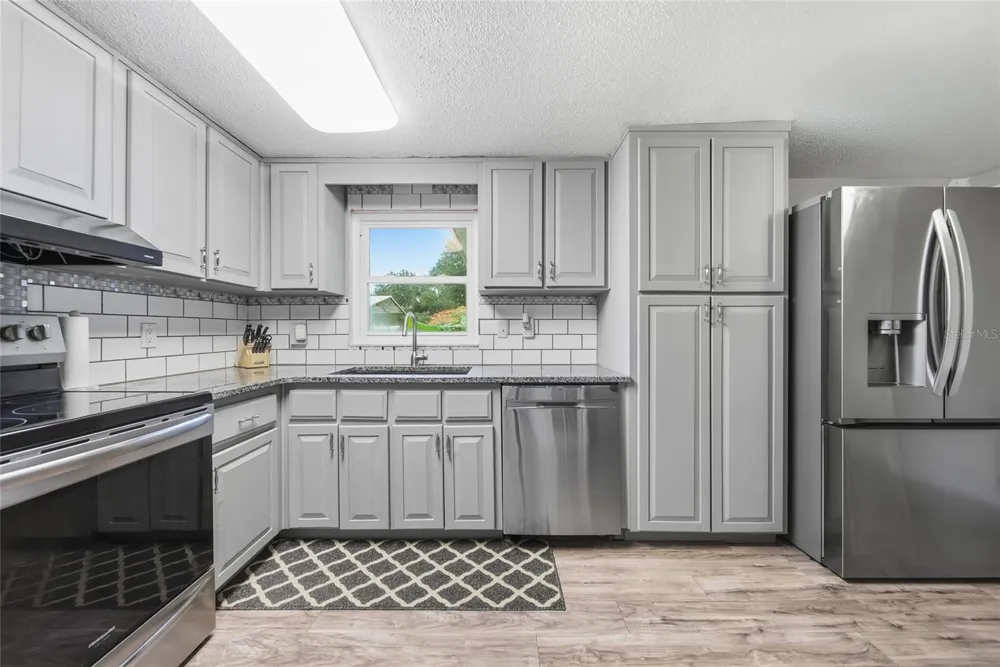 37421 LAYTON ROAD Dade City, FL 33525