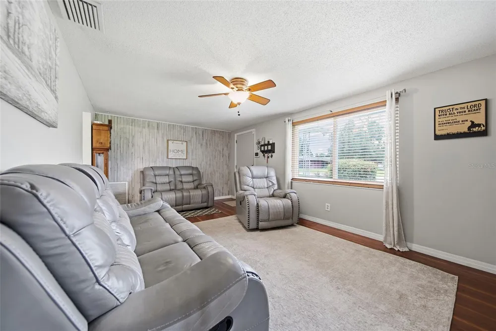 37421 LAYTON ROAD Dade City, FL 33525