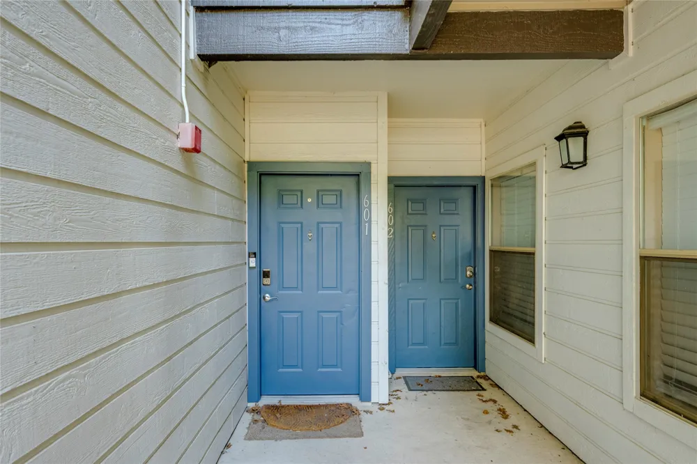 6000 Shepherd Mountain Cove #601 Austin, TX 78730