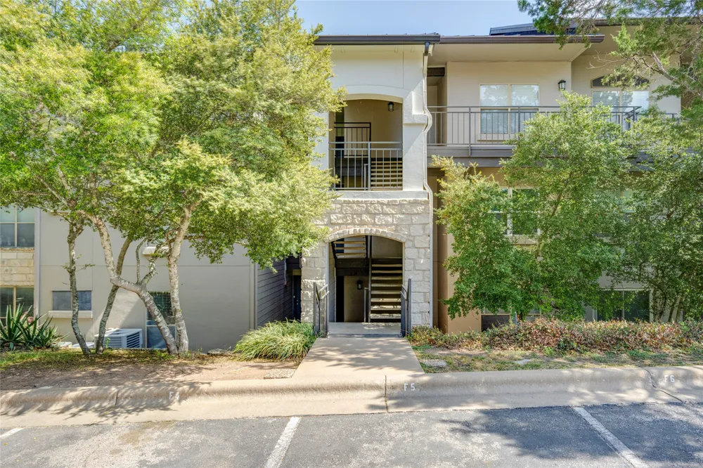 6000 Shepherd Mountain Cove #601 Austin, TX 78730