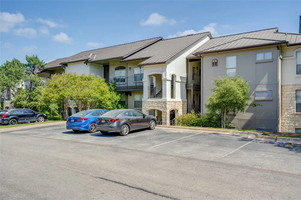 6000 Shepherd Mountain Cove #601 Austin, TX 78730