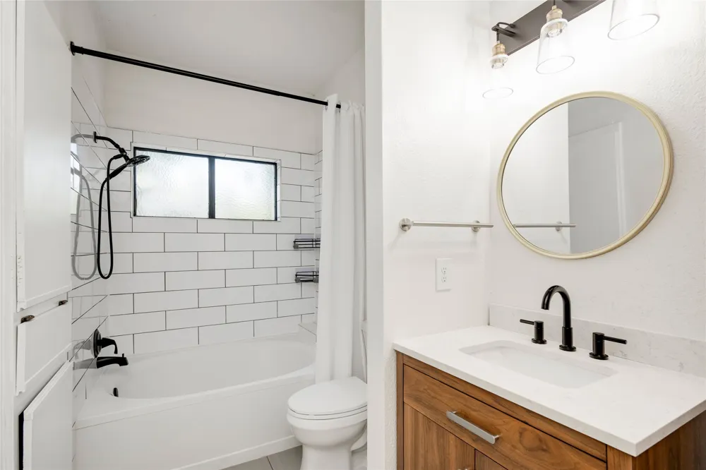 6000 Shepherd Mountain Cove #601 Austin, TX 78730