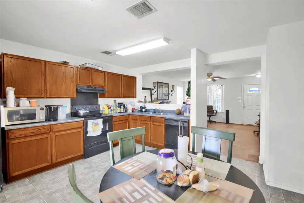 804 Dawlish Drive Pflugerville, TX 78660