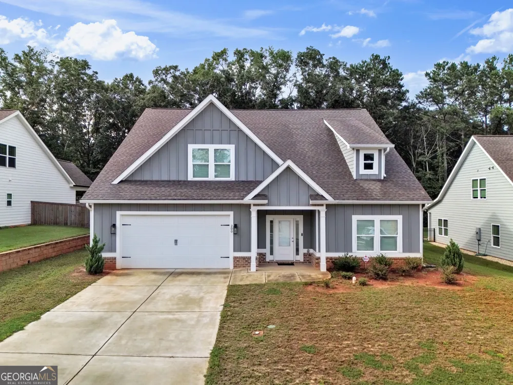 200 Richmond DR Statham, GA 30666