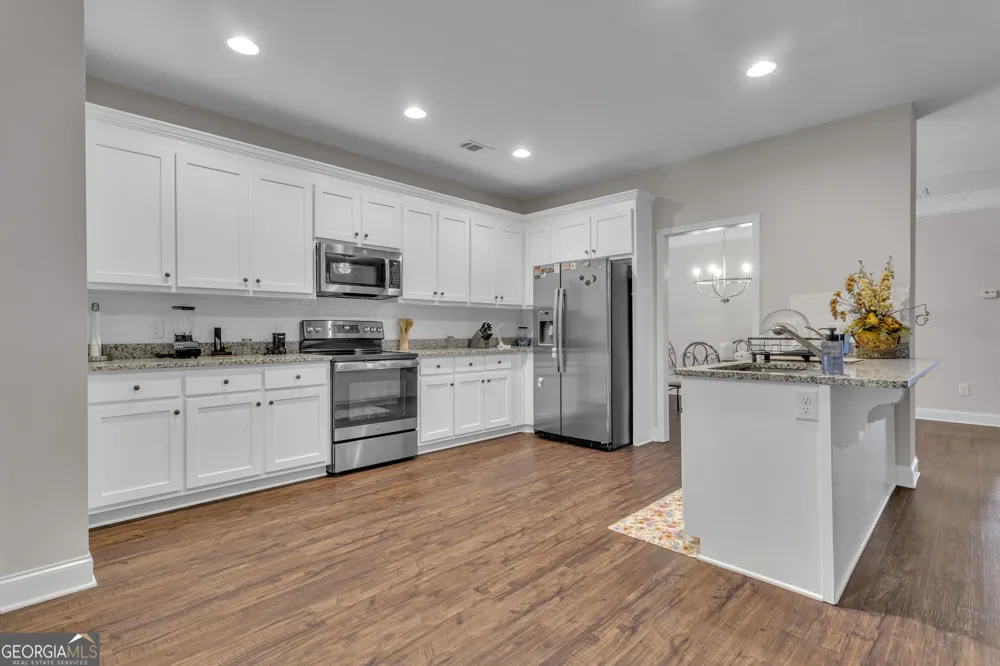 200 Richmond DR Statham, GA 30666