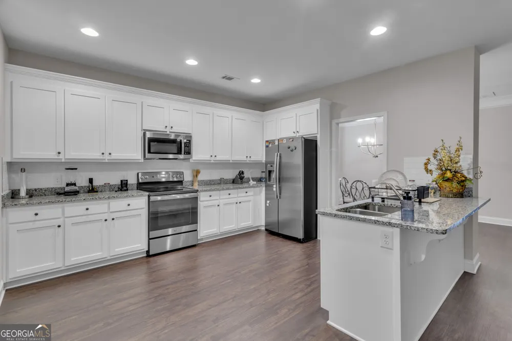 200 Richmond DR Statham, GA 30666