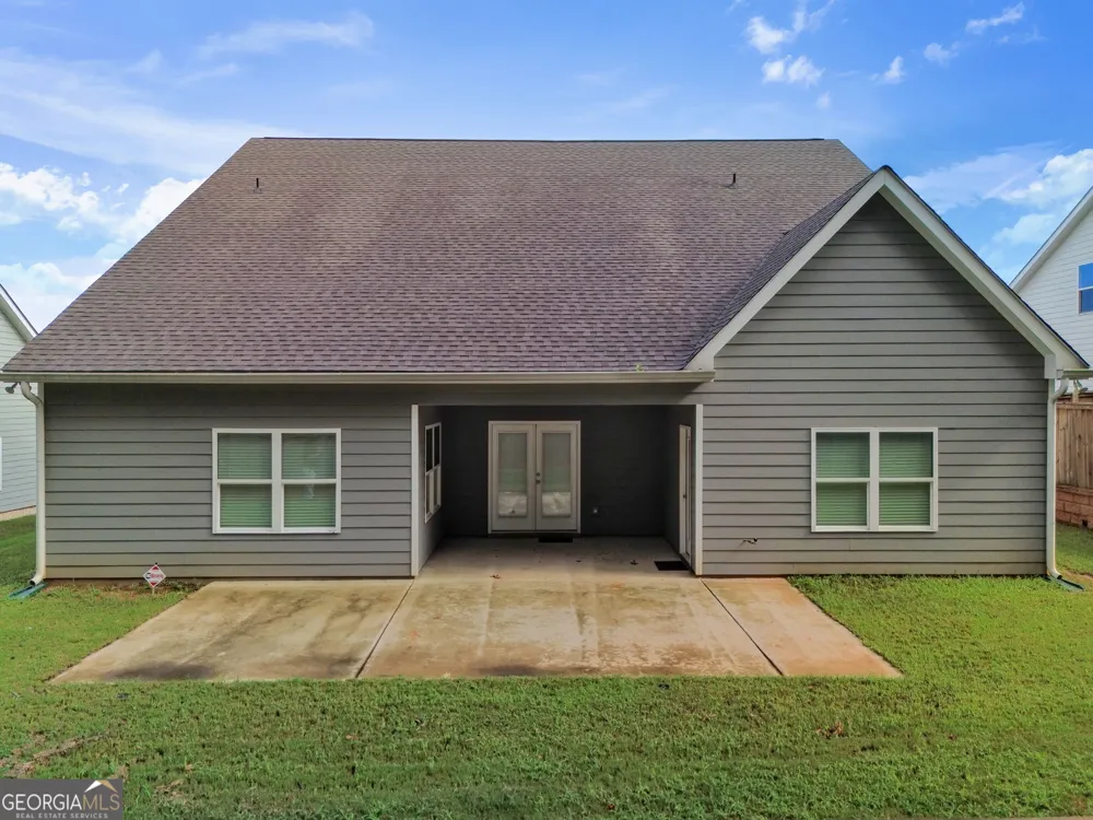200 Richmond DR Statham, GA 30666