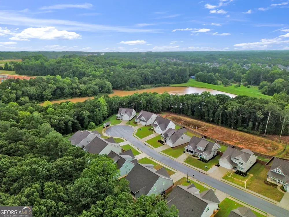 200 Richmond DR Statham, GA 30666