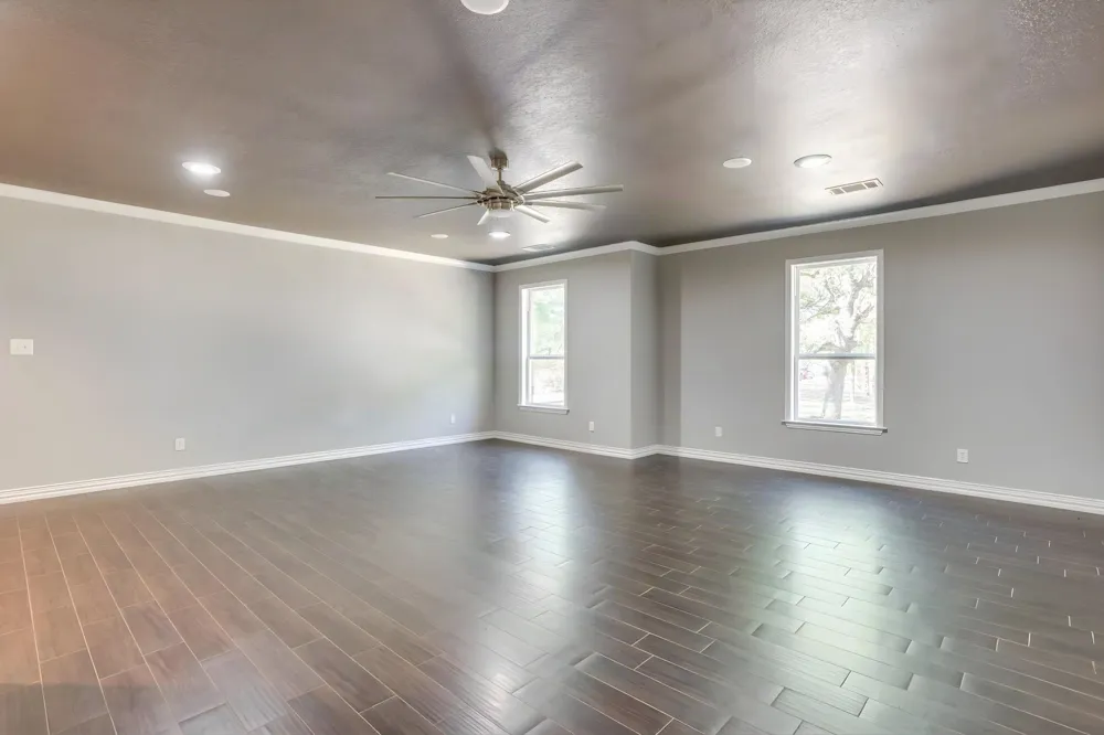 Address Not Shown Springtown, TX 76082
