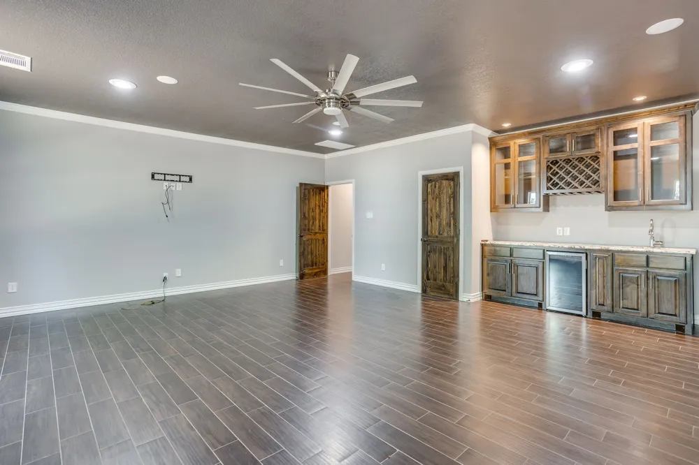 Address Not Shown Springtown, TX 76082