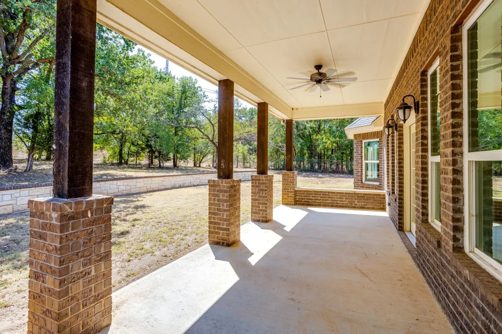 Address Not Shown Springtown, TX 76082