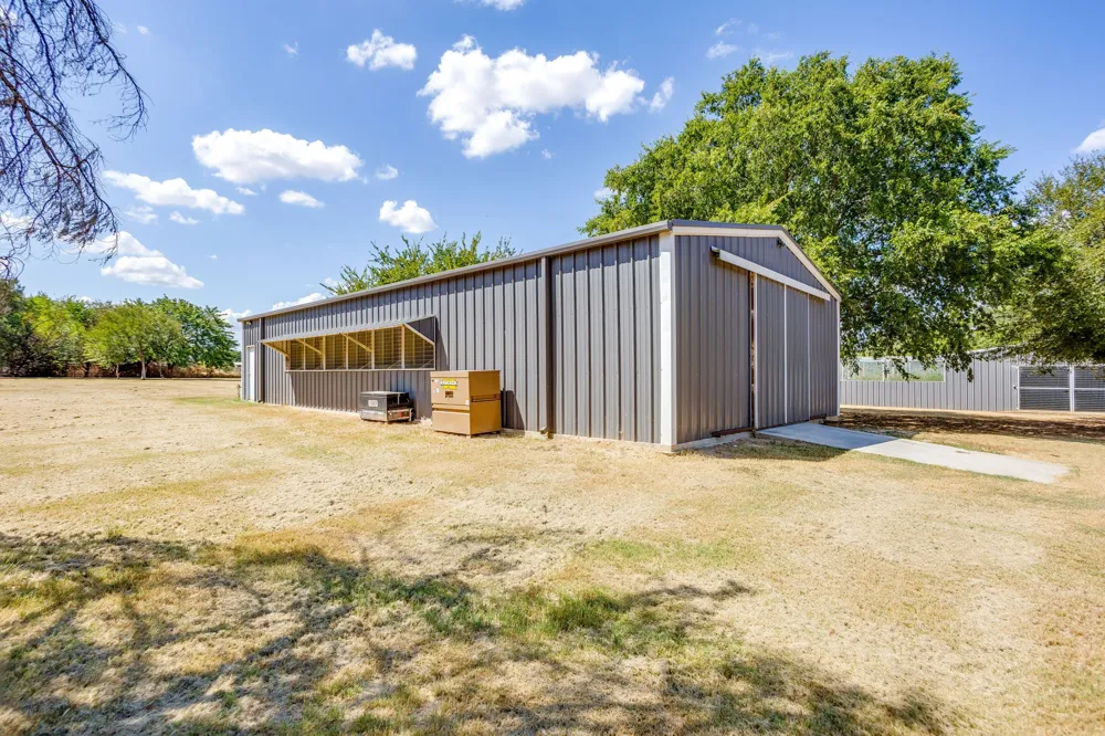Address Not Shown Springtown, TX 76082