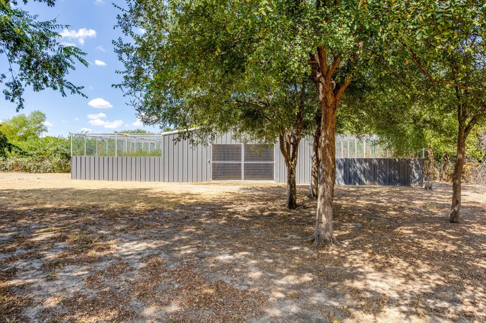 Address Not Shown Springtown, TX 76082