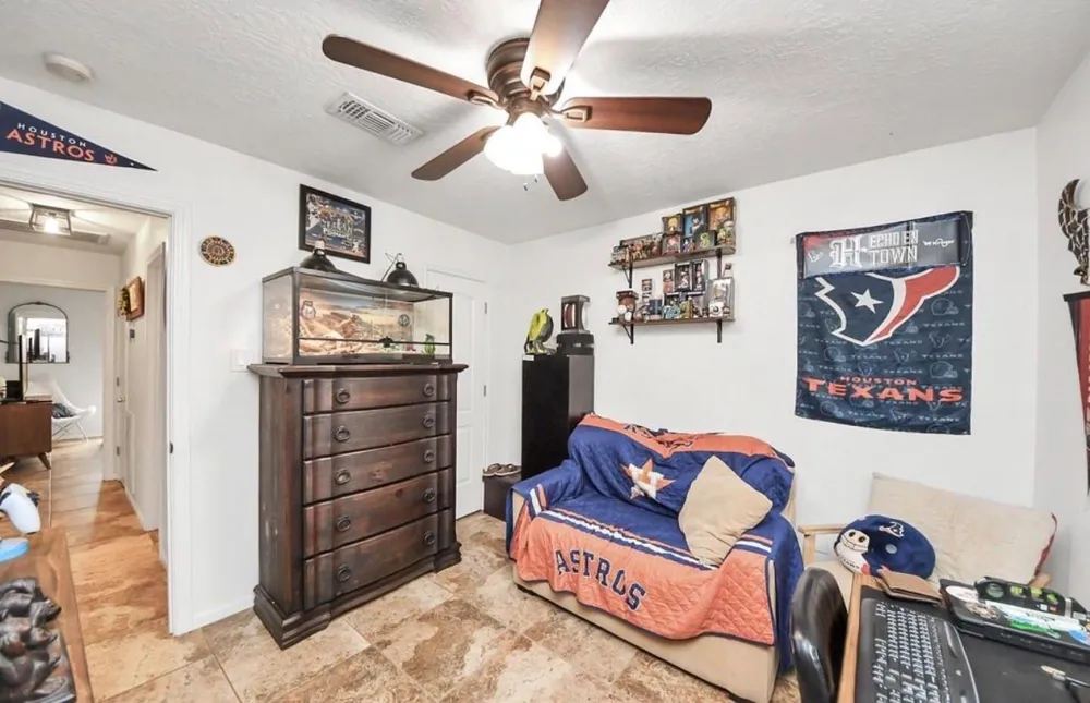 702 Ruth Street Baytown, TX 77520