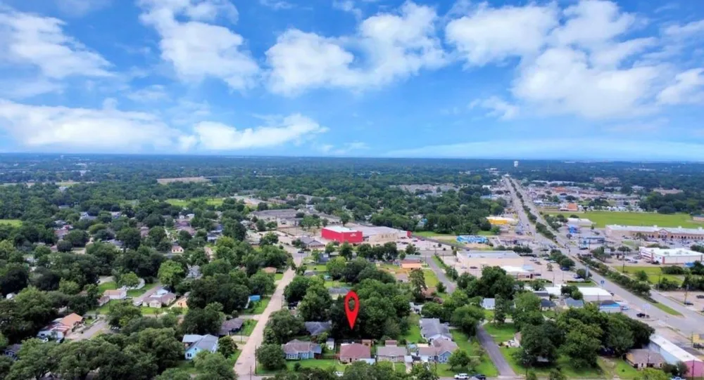 702 Ruth Street Baytown, TX 77520