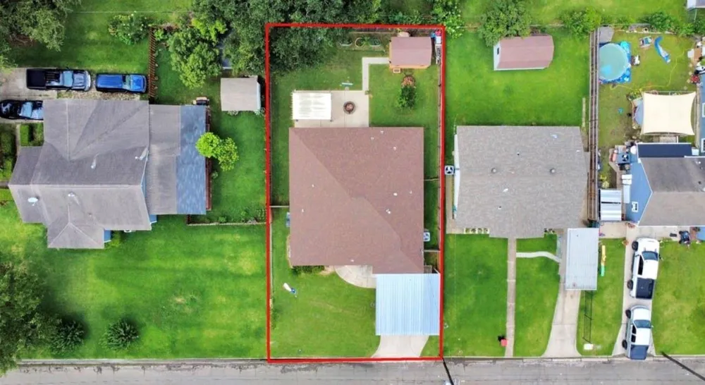 702 Ruth Street Baytown, TX 77520