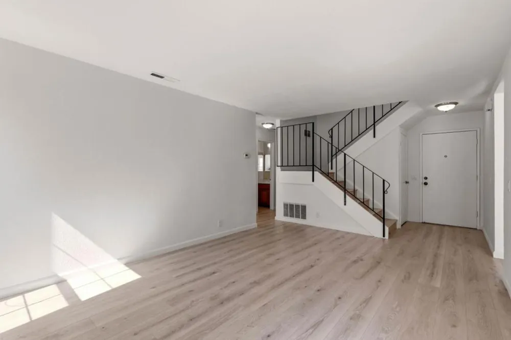 211 Checkers Drive San Jose, CA 95116