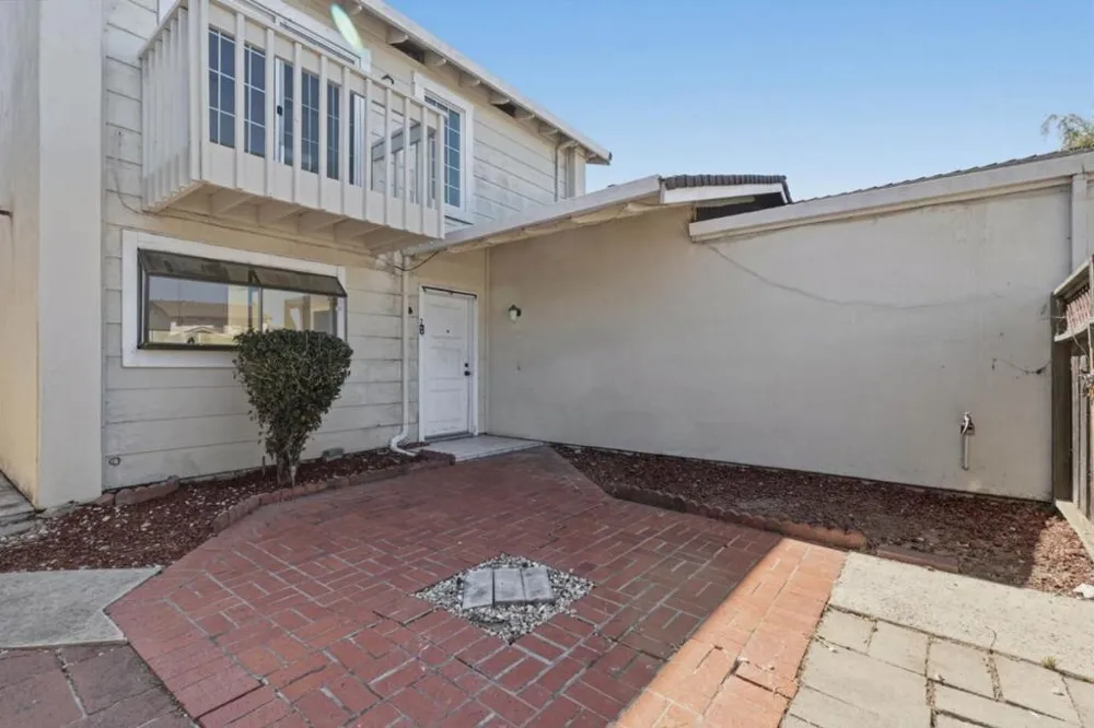211 Checkers Drive San Jose, CA 95116