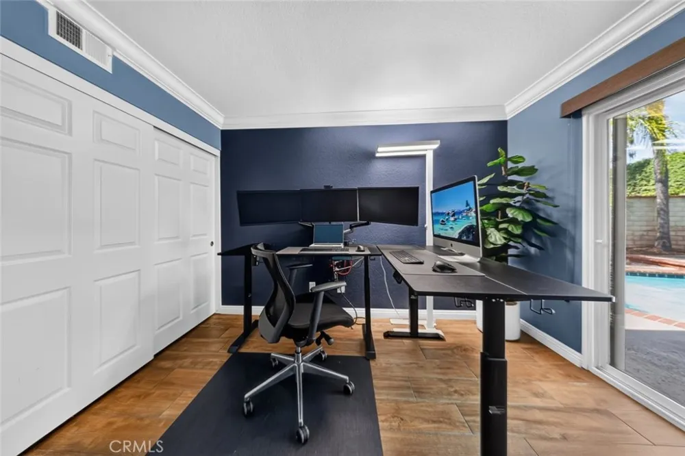 2275 Eagle Drive La Verne, CA 91750