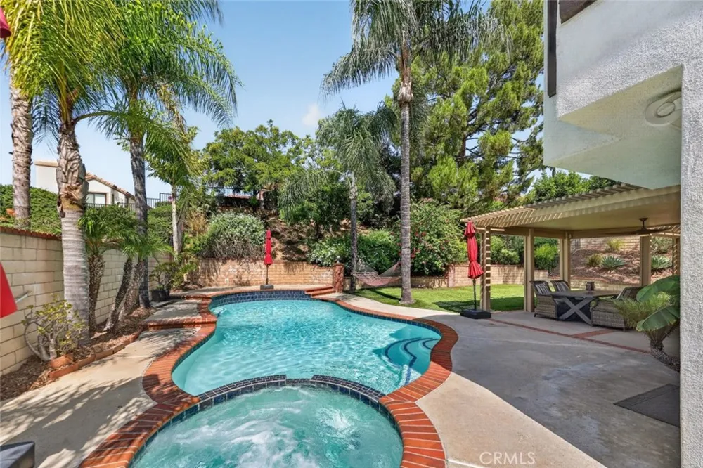 2275 Eagle Drive La Verne, CA 91750