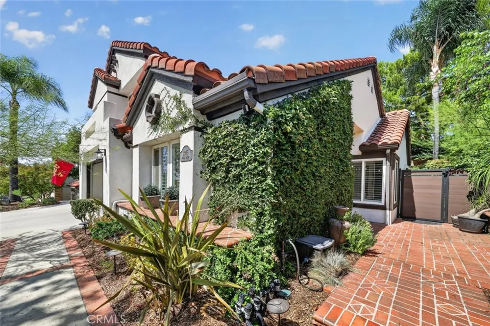 2275 Eagle Drive La Verne, CA 91750