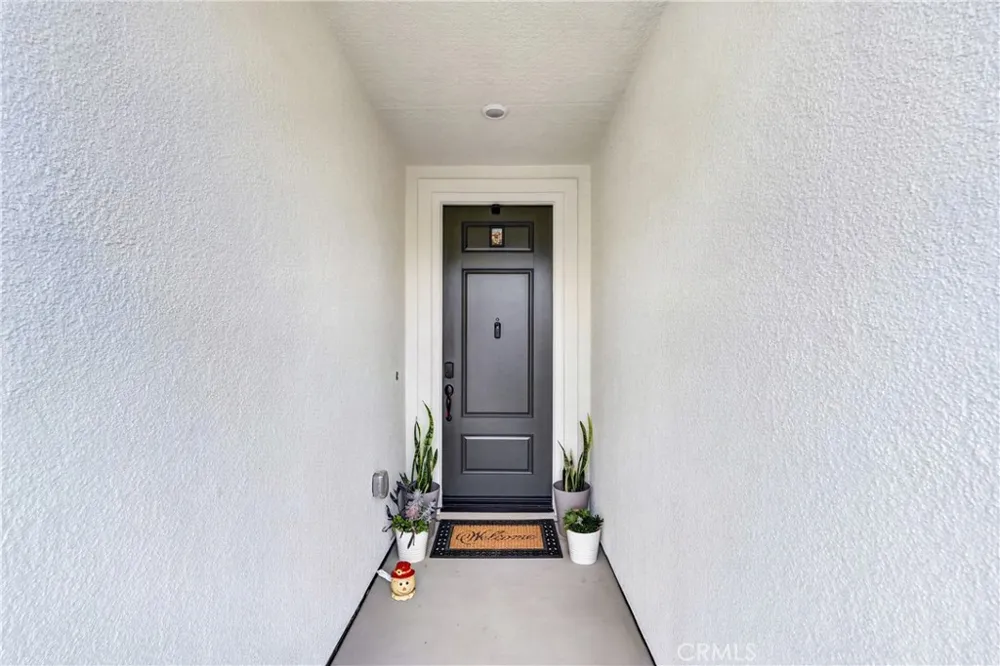 12768 Fuji Circle Corona, CA 92883
