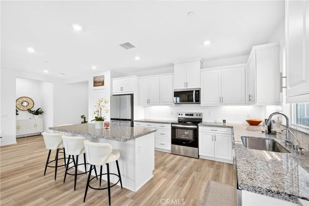 12768 Fuji Circle Corona, CA 92883