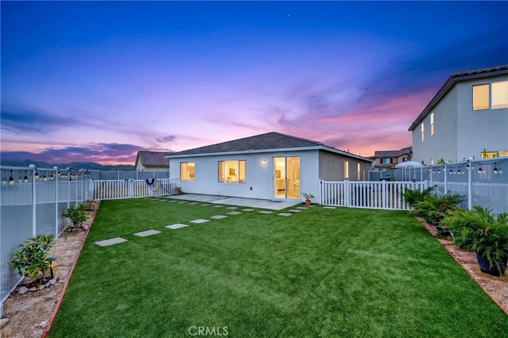 12768 Fuji Circle Corona, CA 92883