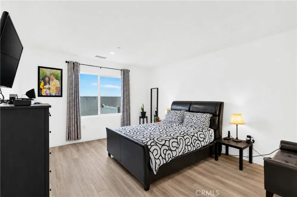 12768 Fuji Circle Corona, CA 92883