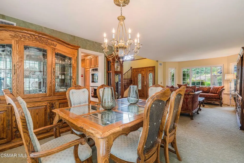 351 Buckboard Circle Simi Valley, CA 93065