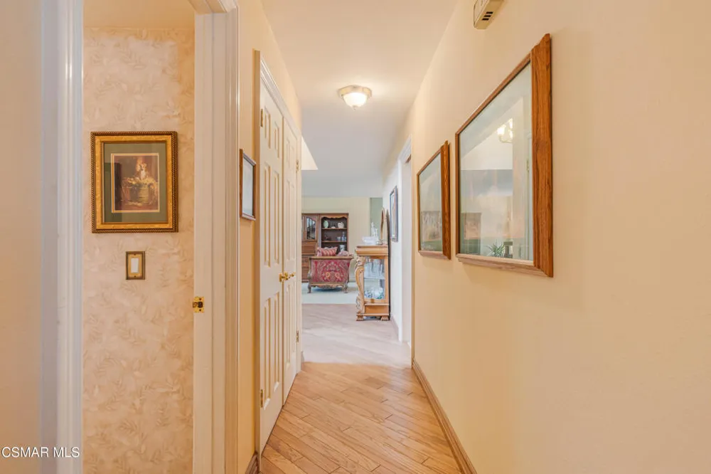 351 Buckboard Circle Simi Valley, CA 93065