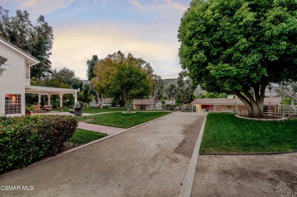 351 Buckboard Circle Simi Valley, CA 93065