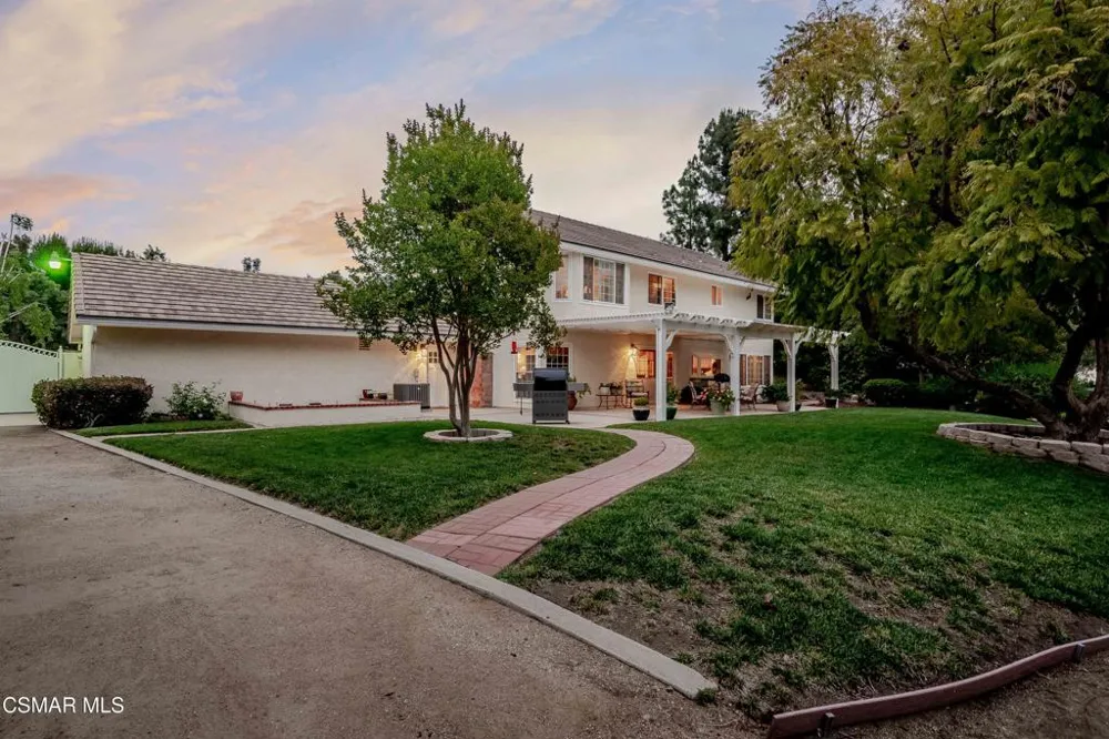 351 Buckboard Circle Simi Valley, CA 93065