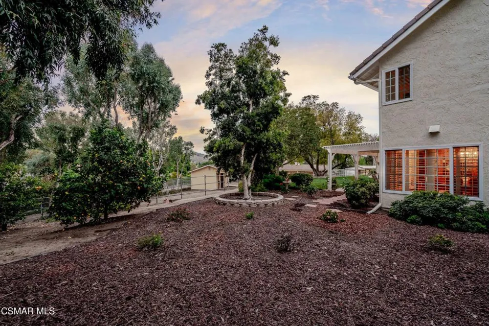 351 Buckboard Circle Simi Valley, CA 93065