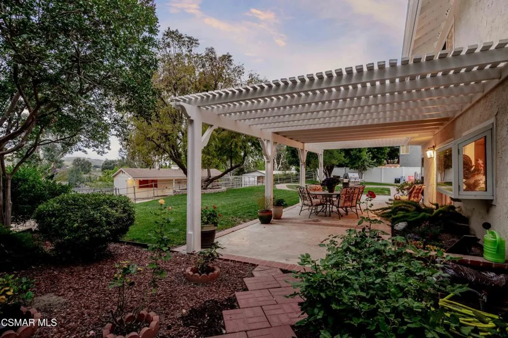 351 Buckboard Circle Simi Valley, CA 93065