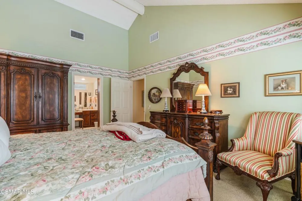 351 Buckboard Circle Simi Valley, CA 93065