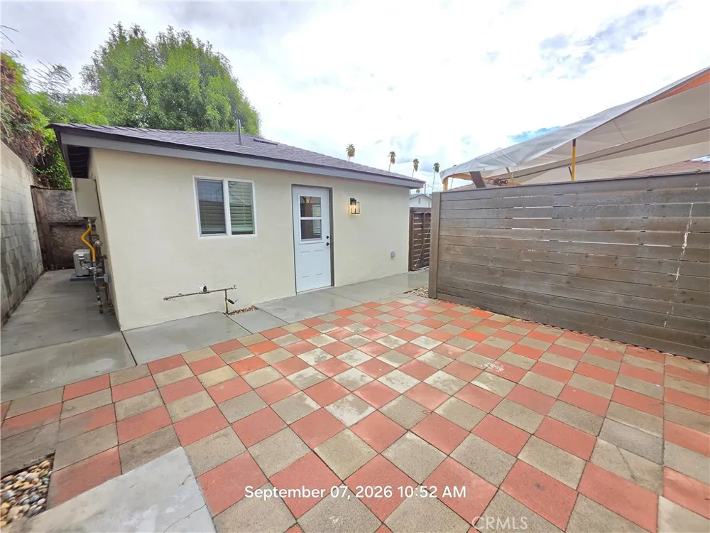 15073 Nurmi Street Sylmar, CA 91342