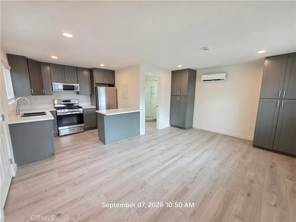 15073 Nurmi Street Sylmar, CA 91342
