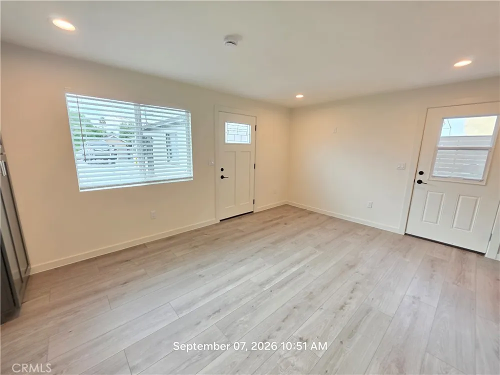 15073 Nurmi Street Sylmar, CA 91342