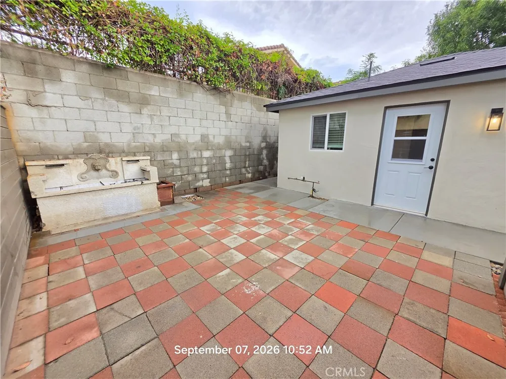 15073 Nurmi Street Sylmar, CA 91342