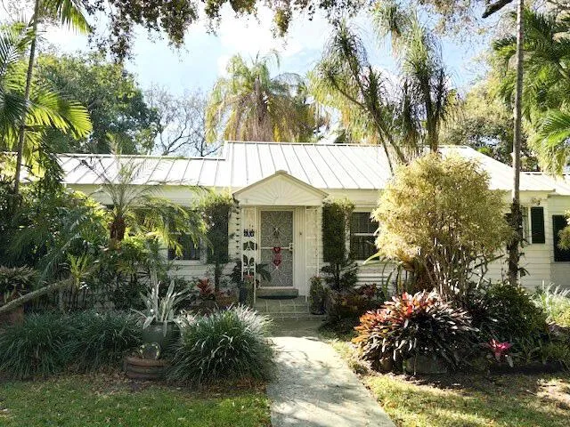 41 SW 5TH STREET Dania Beach, FL 33004