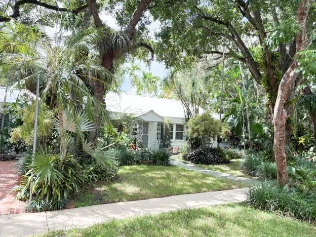 41 SW 5TH STREET Dania Beach, FL 33004